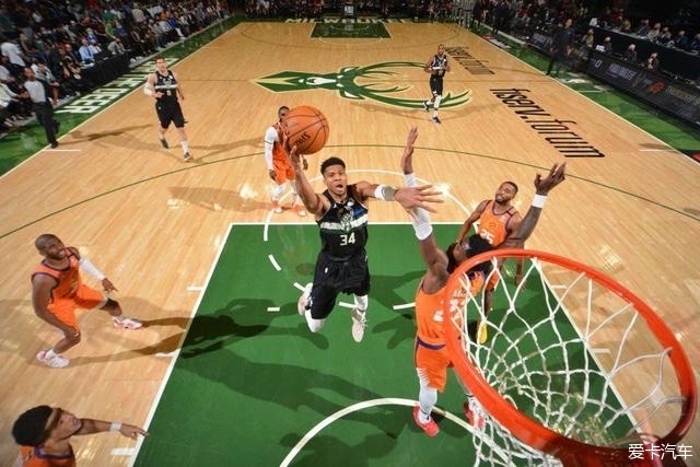 迪马利亚18分钟上演帽子戏法：加油本菲卡！